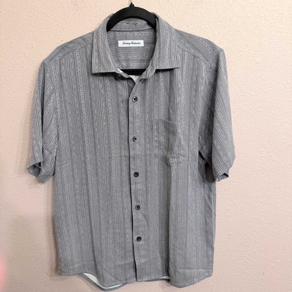 Tommy Bahama Mens Grey 100% Silk Short Sleeve Button Down Camp Shirt Size M